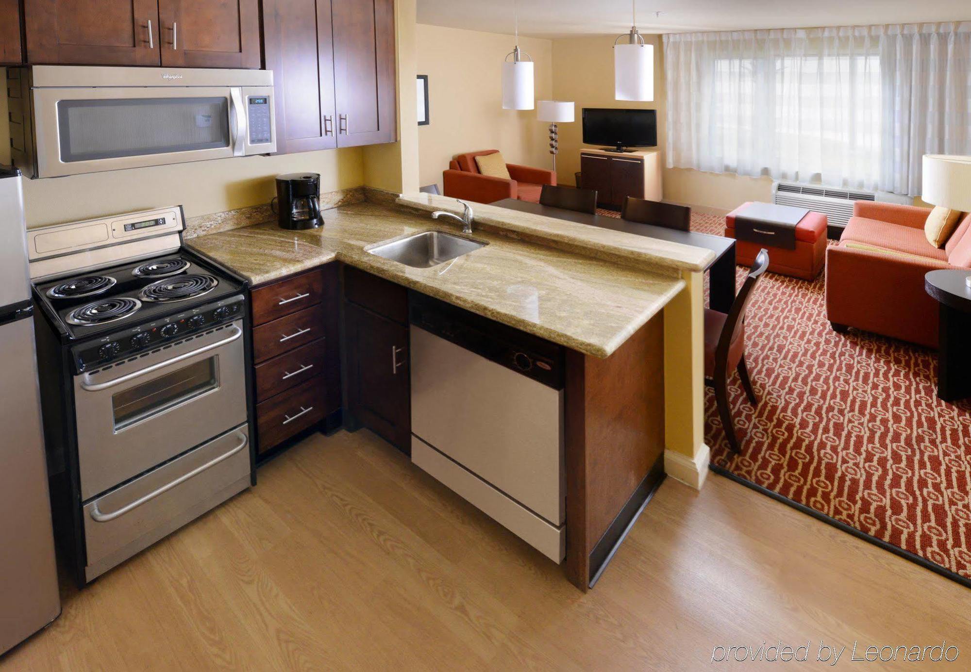 Towneplace Suites By Marriott Galveston Island Exterior photo